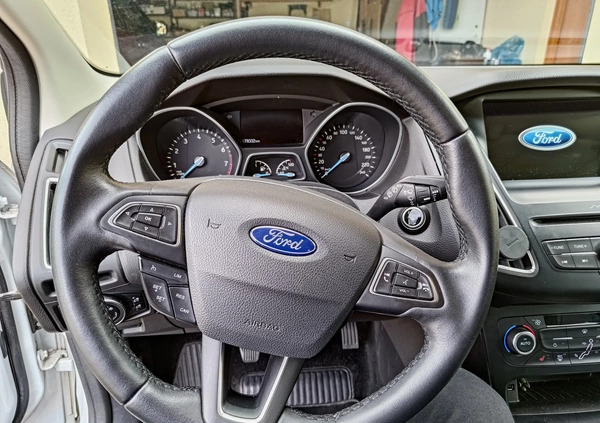 Ford Focus cena 39500 przebieg: 78500, rok produkcji 2016 z Nowe małe 254